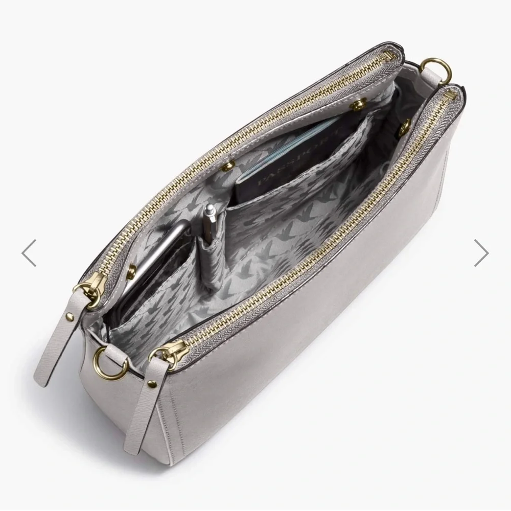 Lo & Sons The Pearl Light Grey Crossbody Bag - Picture 7 of 8